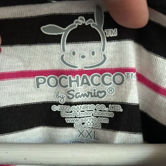 Pochacco Short Sleeve
Graphic Cropped T-Shirt - White Size XL NWT - Picture 6 of 7